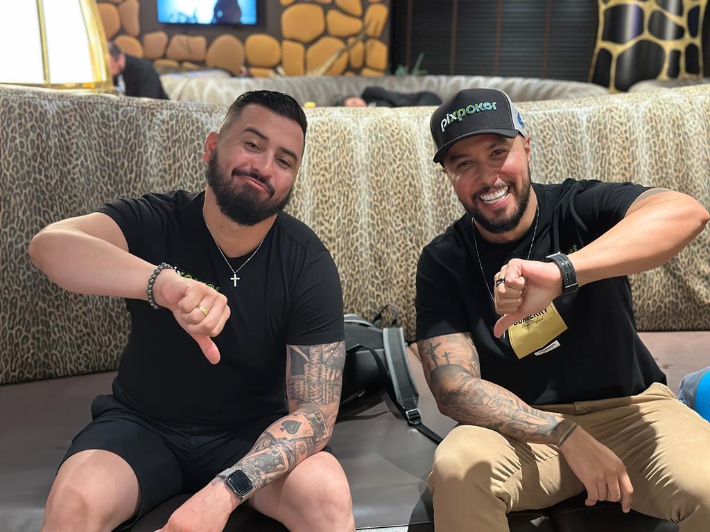 Elvis Renan e Rafael Reis