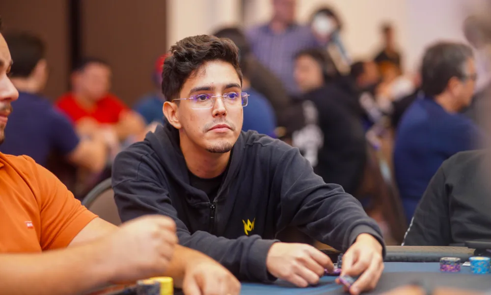 Victor Oliveira