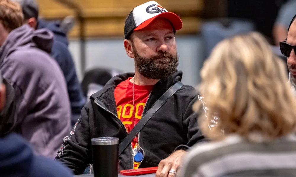 Daniel NEgreanu
